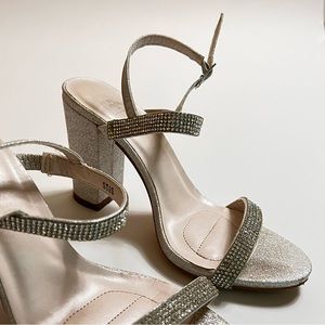 Worn once but there’s plenty of fun left in this adorable pair of cuties.